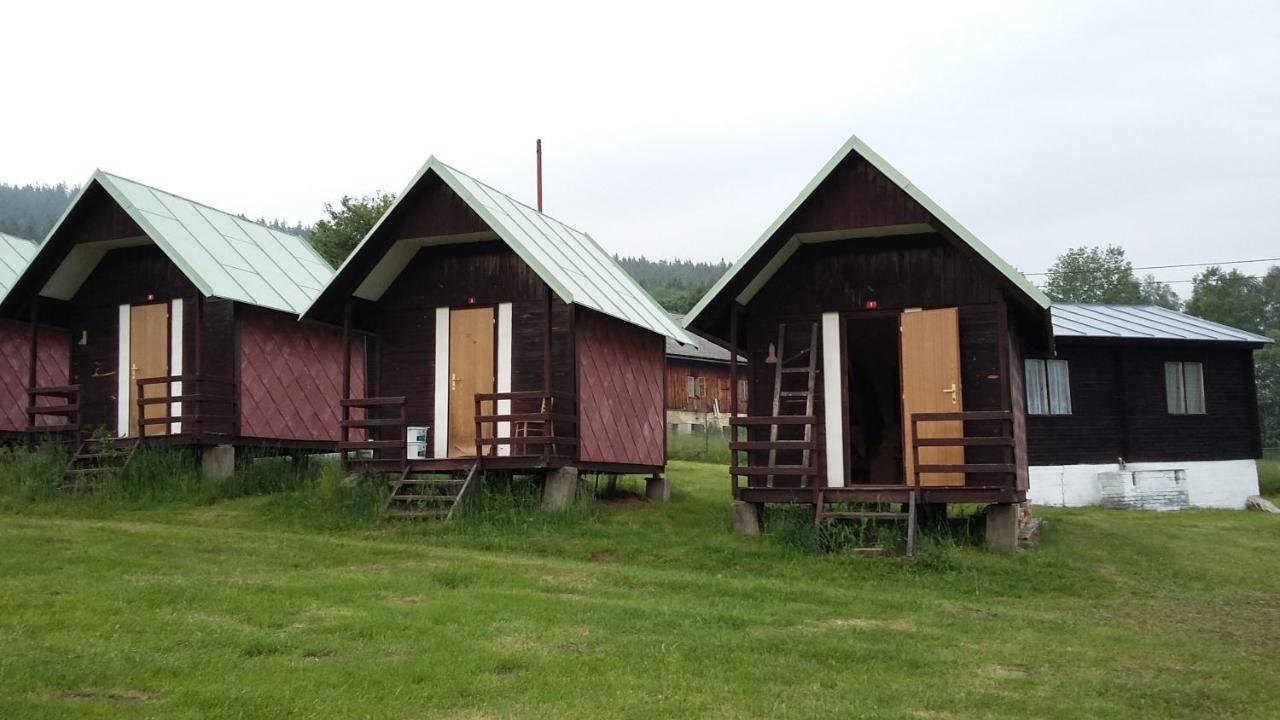 Retro Kemp Pod Boubinem Horní Vltavice Eksteriør bilde